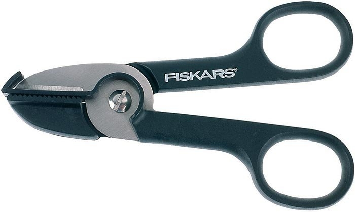 Ножницы Fiskars с захватом 111160 (9616)