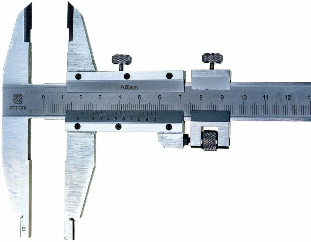 Штангенциркуль для точных измерений 250 мм РФ в коробке